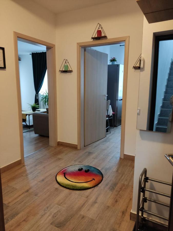 Cozy Apartment In Rasnov Buitenkant foto