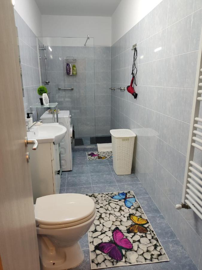 Cozy Apartment In Rasnov Buitenkant foto